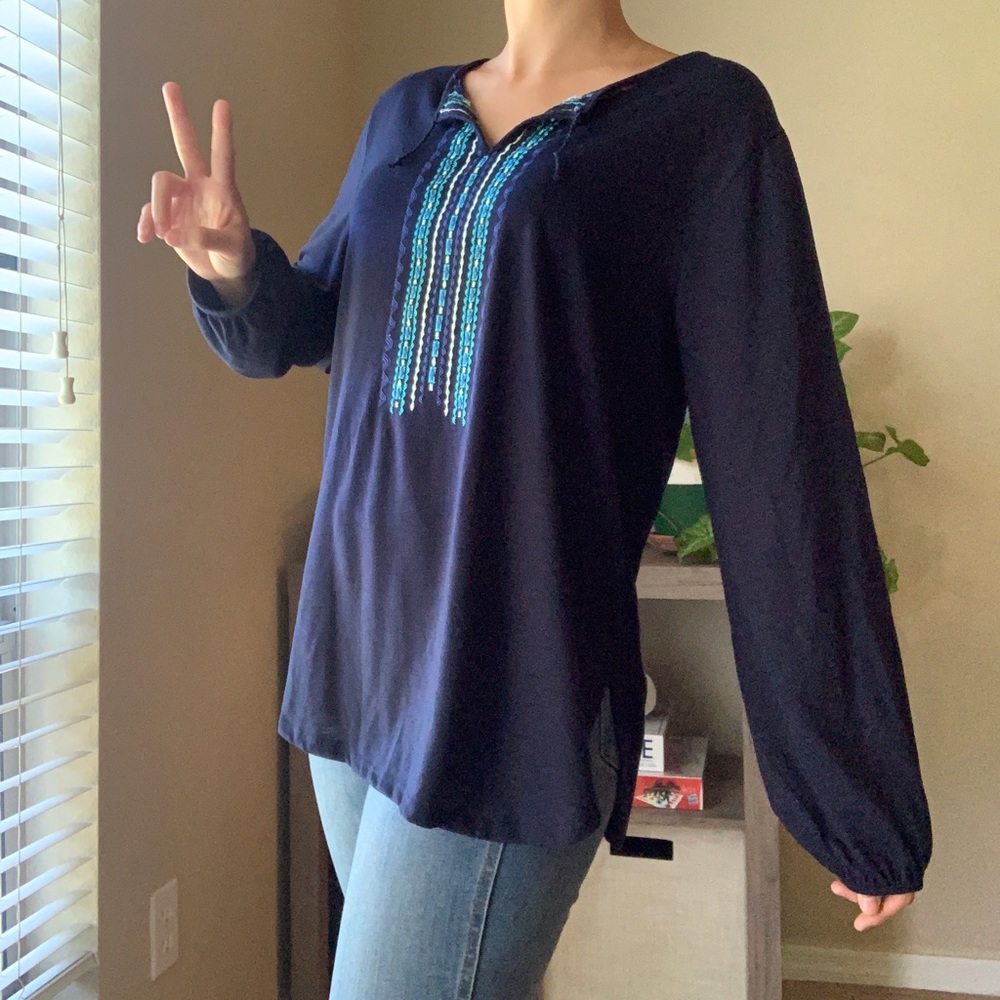 VIBES Faded Glory Top